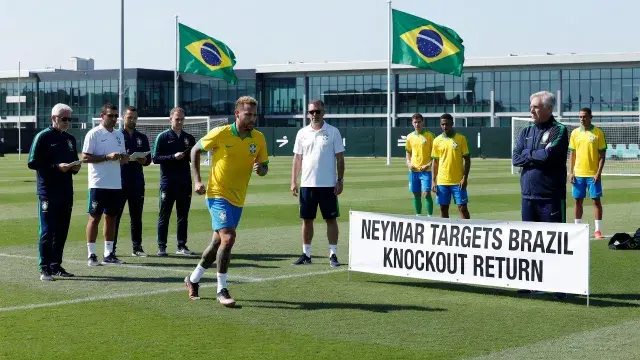 Neymar Steps Onto Training Grass, Targeting Brazil Knockout Return